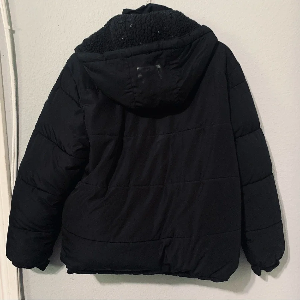 DKNY Boys Black Puffer Jacket L 14/16 Sherpa Lined Hood Logo Tape Winter Coat